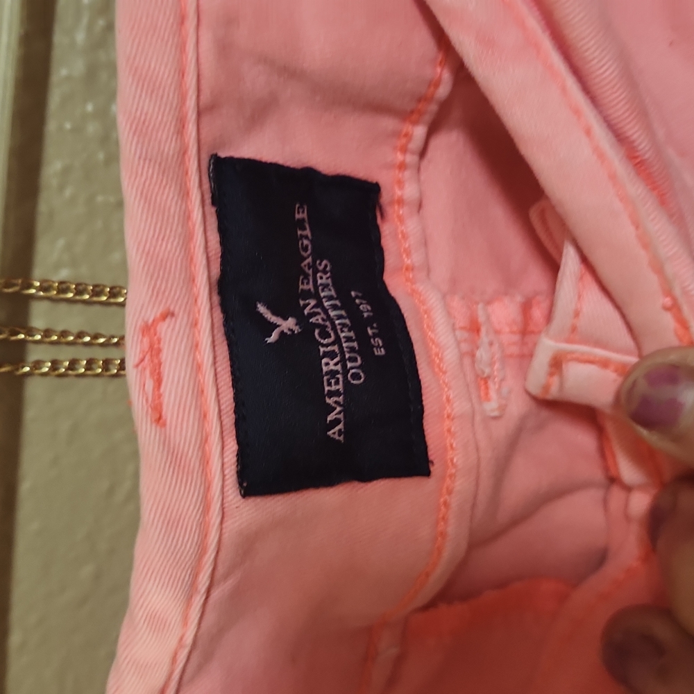 Shorts - Picture 2 of 4